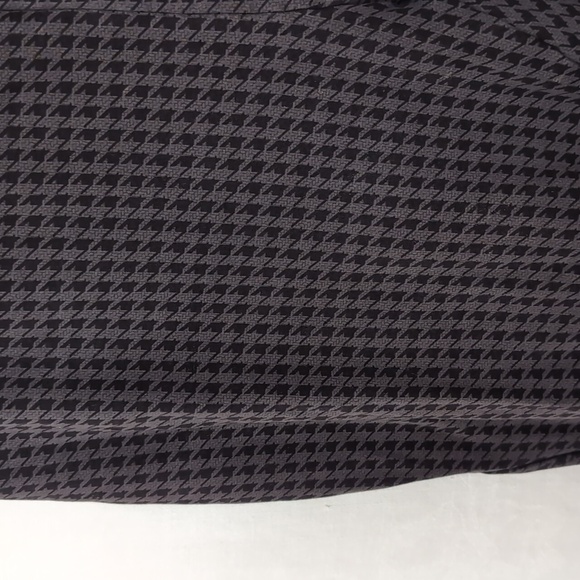 Chicos Black Grey Houndstooth Pull-On Ponte Pant Size 3 - US16 - Picture 2 of 5